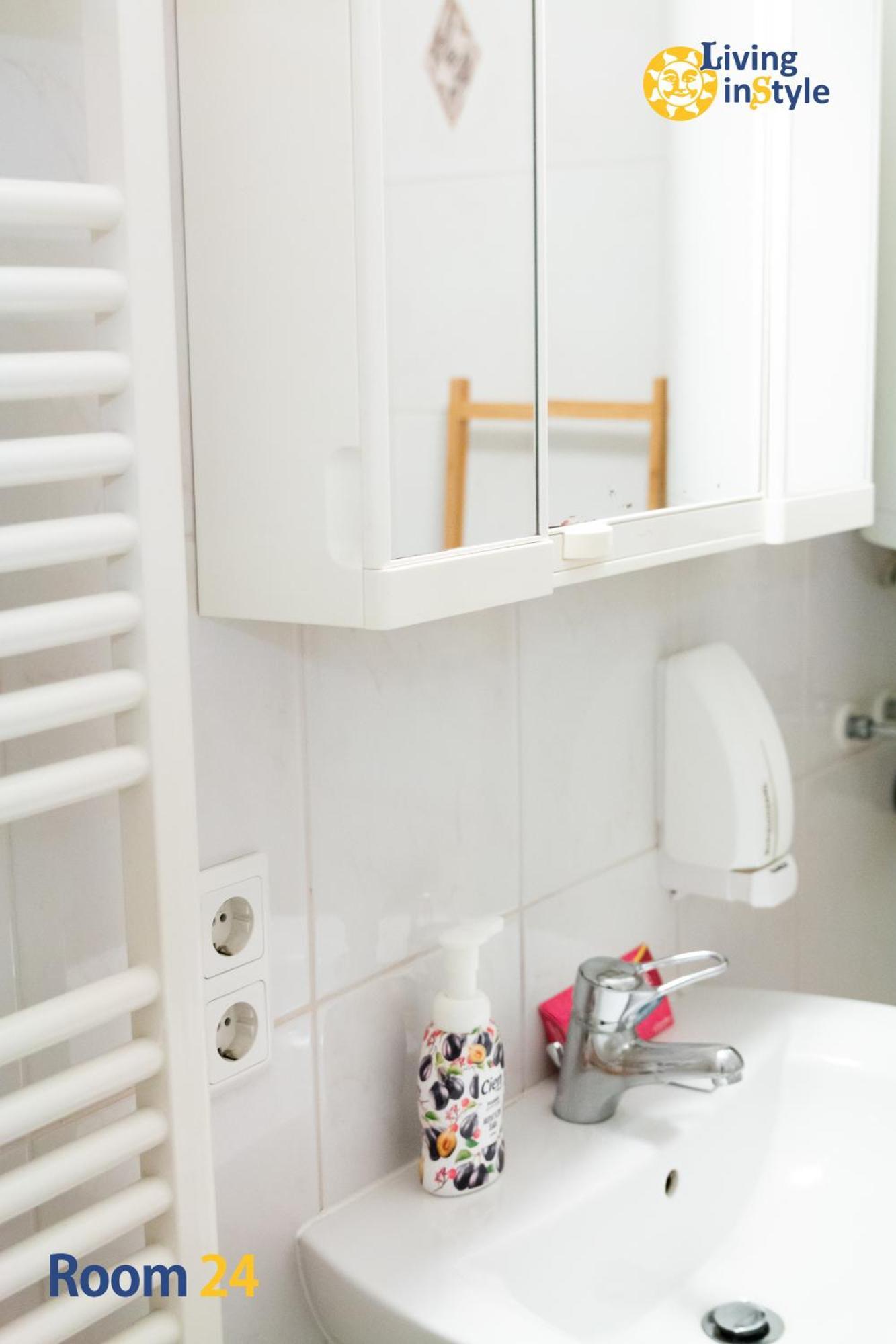 Living Instyle Apartment Krems an der Donau Room photo